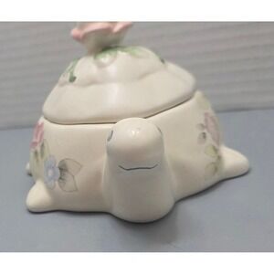 Pfaltzgraff Tea Rose Turtle Storage Trinket Box Ceramic Roses Flowers - Chipped